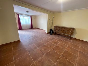 VENDO CASA 3D y  1B AVDA MAPOCHO COMUNA DE CERRO NAVIA