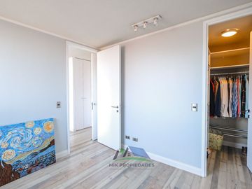 Rebajado!! Amplio Departamento Con Vista Despajada - Cocina Remodelada 4d+4b