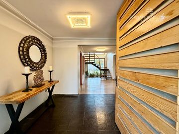 LOS ANDES - VENDE CASA 4D 5B 3E PSICINA - COND. EL ENCANTO