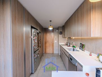 Venta Bajo Precio Tasación Colegio Sek 3d3b+ Sala De Estar