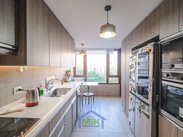 Venta Bajo Precio Tasación Colegio Sek 3d3b+ Sala De Estar