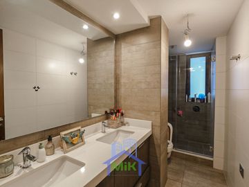 Venta Bajo Precio Tasación Colegio Sek 3d3b+ Sala De Estar