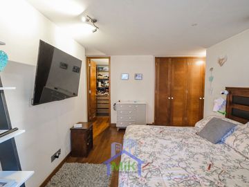 Venta Bajo Precio Tasación Colegio Sek 3d3b+ Sala De Estar