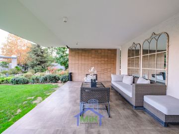 Venta Bajo Precio Tasación Colegio Sek 3d3b+ Sala De Estar
