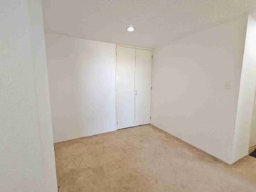DEPARTAMENTO EN VENTA EN DEL VALLE SUR