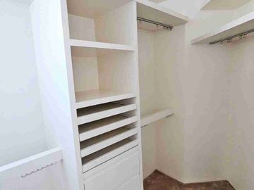 DEPARTAMENTO EN VENTA EN DEL VALLE SUR