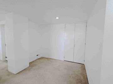 DEPARTAMENTO EN VENTA EN DEL VALLE SUR