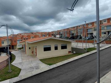 En venta casa Condominio CampoAragon