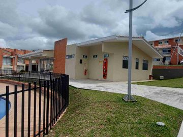 En venta casa Condominio CampoAragon