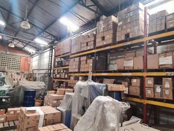 VENDO BODEGA AREA 666 M2  ACOPI YUMBO