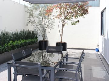 Esplendido Departamento de 2 Pisos con Terraza en Polanco.