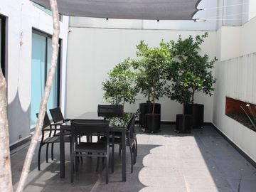 Esplendido Departamento de 2 Pisos con Terraza en Polanco.