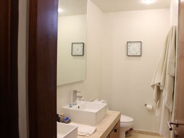 Esplendido Departamento de 2 Pisos con Terraza en Polanco.