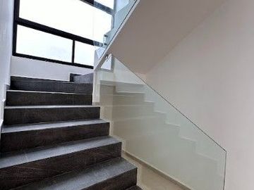 RESIDENCIA EN VENTA EN PRIVADA PARQUE NATURA CHOLUL