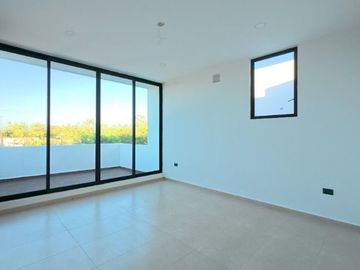 RESIDENCIA EN VENTA EN PRIVADA PARQUE NATURA CHOLUL