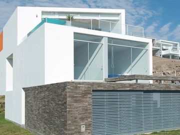 CASA DE PLAYA EN VENTA US$ 380,000, PLAYA PALMERAS KM 123.5 PAN SUR