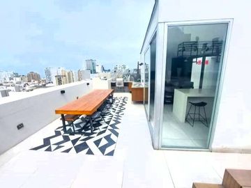 Depa en Venta en Miraflores, Av 28 de Julio 3xx, Us$209,000