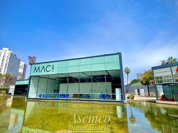 ¡Bajo de Precio! Venta de Moderno Dúplex en Barranco – Vista al Mar –