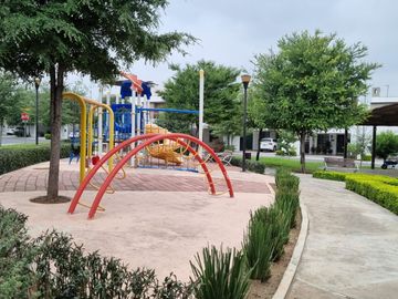 Casa en venta en Cumbres San Partricio Priv San Angela