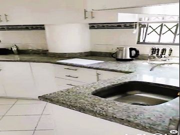 DEPARTAMENTO EN VENTA URB LAS GARDENIAS US$ 154,000, SANTIAGO DE SURCO