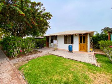 Casa De Campo En Venta en Mala