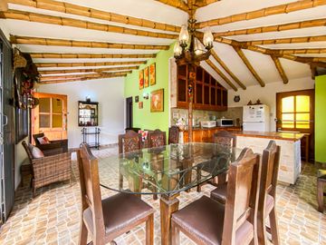 Casa De Campo En Venta en Mala