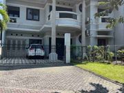 JUAL RUMAH CLASSIC GRAHA FAMILY  SURABAYAA ( BLOK DEPAN) , (Tjin2Area)