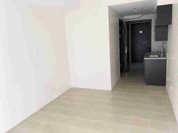 Studio RFO Rent-To-Own Condominium in Pasig near Ortigas walking distance to Tiendesitas Mall