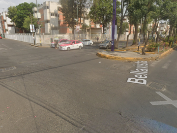 ¡¡Atención Inversionistas!! Venta de Remate en Amplia y Linda Casa con Posesión entrega inmediata Col. San Nicolás Tolentino, Ciudad de México