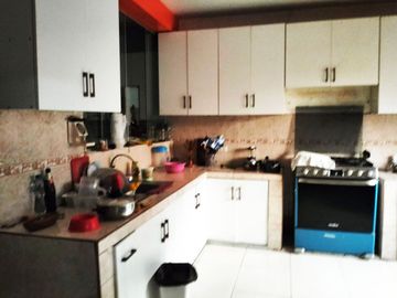 VENTA DE CASA EN ESQUINA  EN URB TRES HORIZONTES  SAN MARTIN DE PORRES