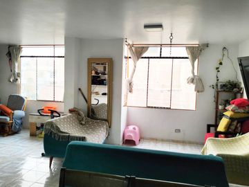 VENTA DE CASA EN ESQUINA  EN URB TRES HORIZONTES  SAN MARTIN DE PORRES