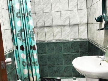 VENTA DE CASA EN ESQUINA  EN URB TRES HORIZONTES  SAN MARTIN DE PORRES