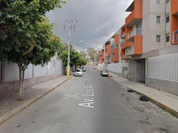 ¡¡Atención Inversionistas!! Venta de Remate en Amplia y Linda Casa con Posesión entrega inmediata Col.  El Edén, Ciudad de México.