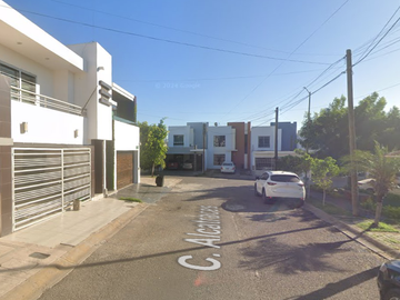 SE VENDE CASA EN RECUPERACION BANCARIA EN FRACC. PRADOS DEL SOL, CULIACAN, SINALOA! SOLO CONTADO.