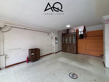 Casa comercial en venta en Av. Pío Jaramillo