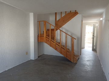 PRIVADA DE CLARES, VILLAS DEL REY HUHUETOCA