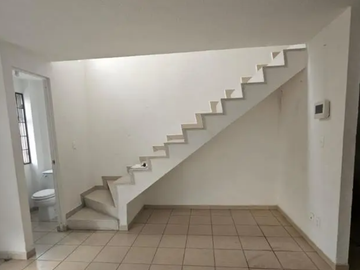 CASA EN VENTA EN ECATEPEC. OPORTUNIDAD
