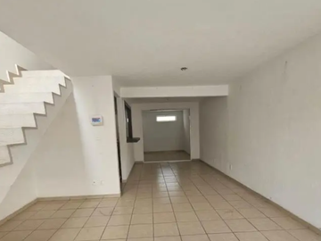 CASA EN VENTA EN ECATEPEC. OPORTUNIDAD