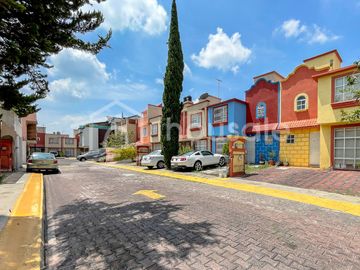 Casa en Venta, Fracc. Las Americas. Ecatepec, Estado de México.