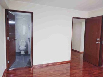 SE VENDE DEPARTAMENTO EN EL DISTRITO DE MIRAFLORES