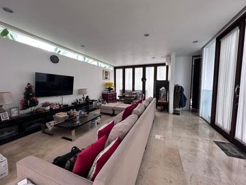 Rumah Bagus Luas 371 Kemang Timur Jaksel
