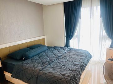 Partial Sea View condo for sale with Hot price at Phratumnak