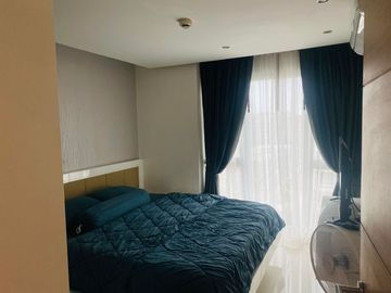 Partial Sea View condo for sale with Hot price at Phratumnak