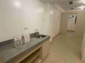 ZEAL RESIDENCES SMDC Condominium in front of Robinsons Gentri General Trias Cavite
