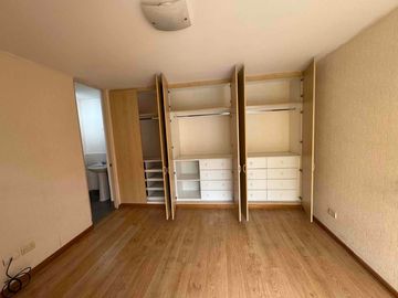 Venta de departamento en Condominio, las Lomas de la Molina!!!  us$ 145,000