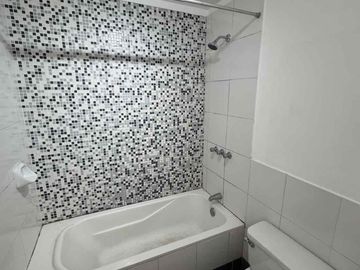 Venta de departamento en Condominio, las Lomas de la Molina!!!  us$ 145,000