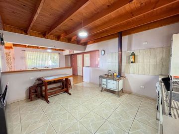 Casa en Coliumo · Venta UF 4.200