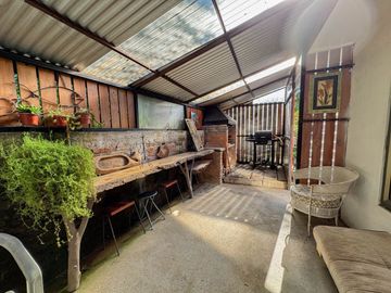 Casa en Coliumo · Venta UF 4.200