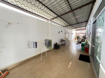 casa de venta en manta zona sur G/R