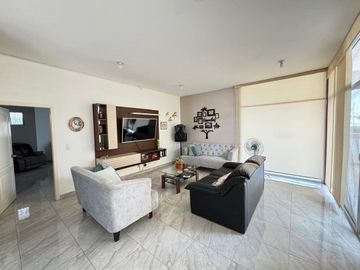 casa de venta en manta zona sur G/R